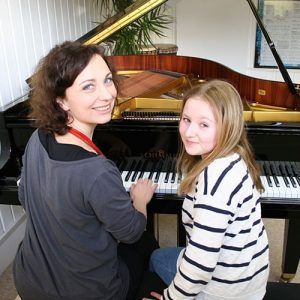 Klavierunterricht für Kinder und Jugendliche in Hannover Mitte/Oststadt/List bei Klavierlehrerin Linda F. Kniep für Kinder, Jugendliche und Erwachsene.